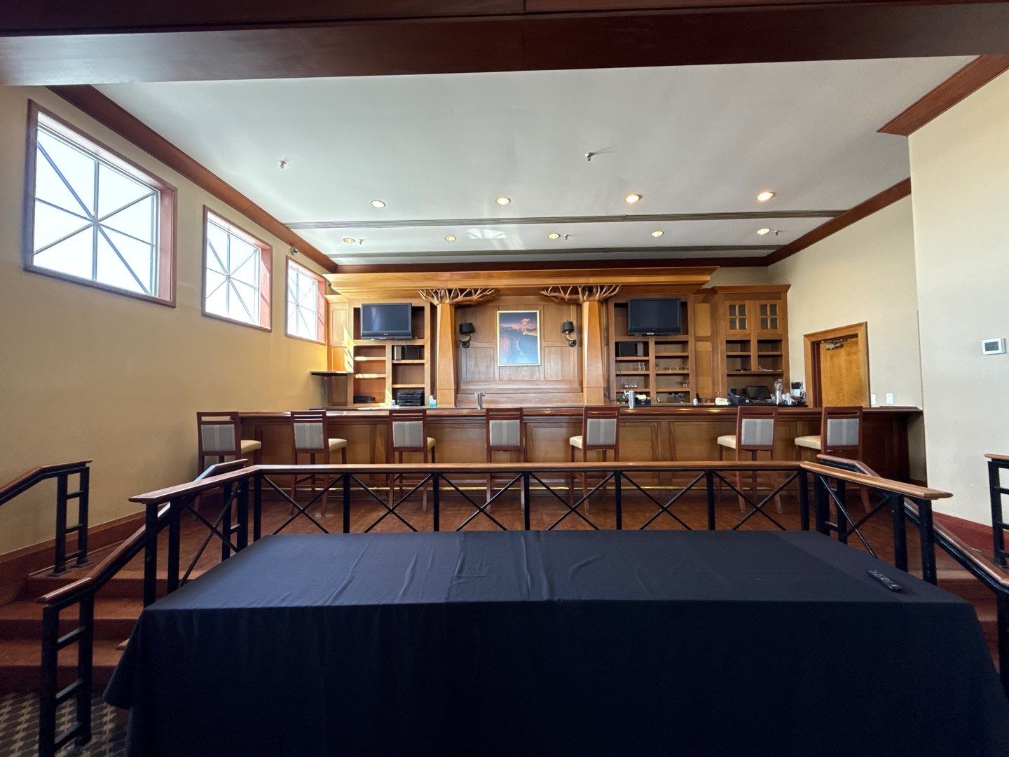 Eliminating Water Staining in Moody's Tavern in Williamsburg Virginia Thumbnail