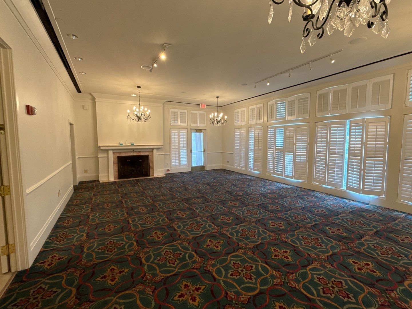 Interior Painting of the The Fairfax Room in Kingsmill Resort  Thumbnail