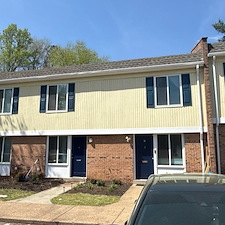 Manchester Lake Apartments 0